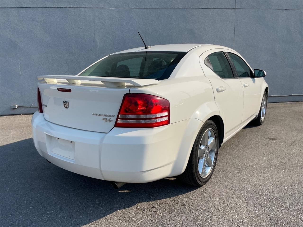 Dodge Avenger  2009