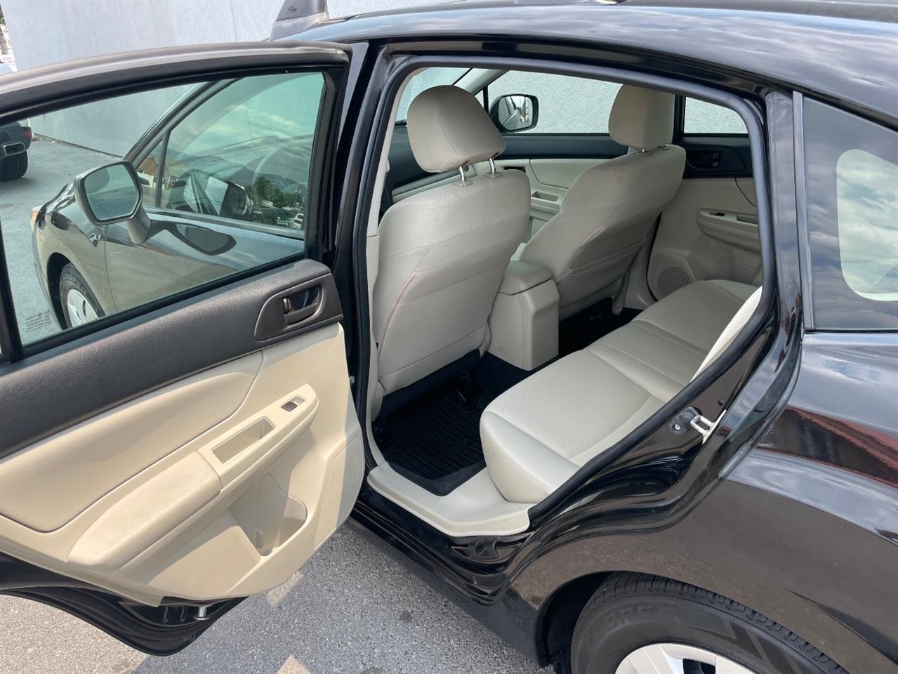 Subaru Impreza Wagon  2013