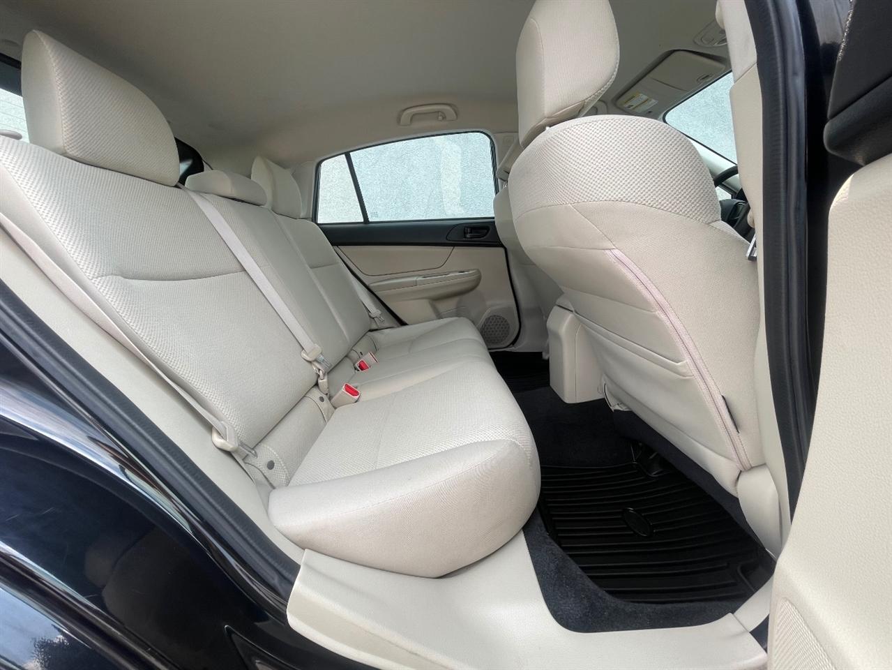 Subaru Impreza Wagon  2013