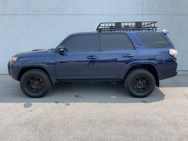 Nautical Blue Metallic 2022 Toyota 4Runner SUV / Crossover Four-Wheel Drive 5-Speed Automatic Overdrive