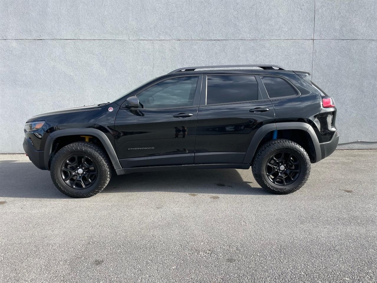Jeep Cherokee  2021