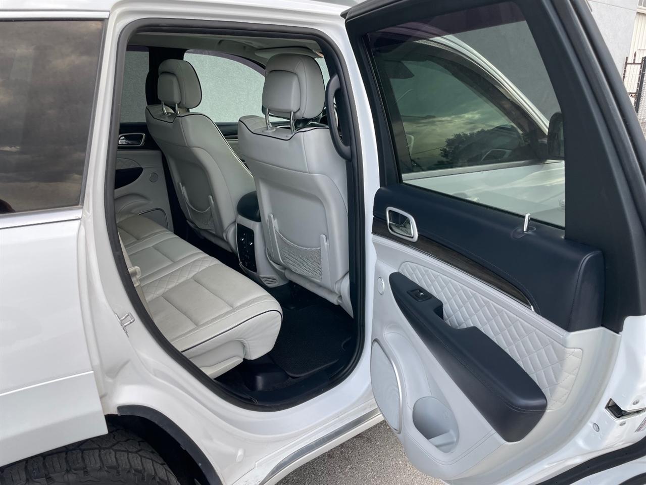 Jeep Grand Cherokee  2018