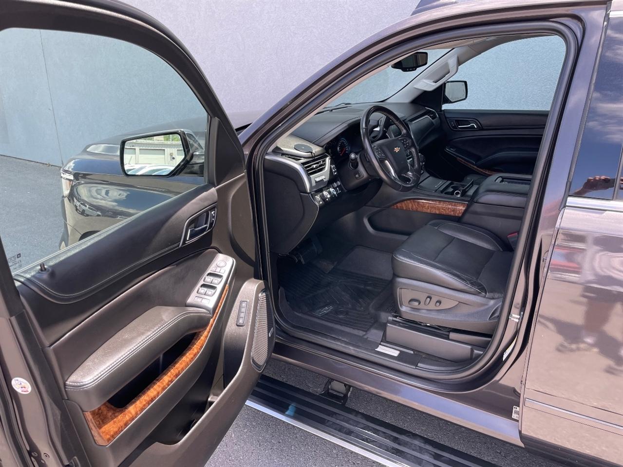 Chevrolet Suburban  2018