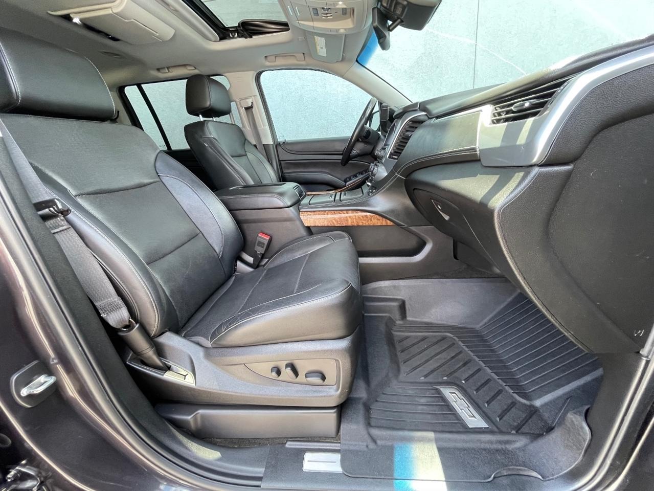 Chevrolet Suburban  2018