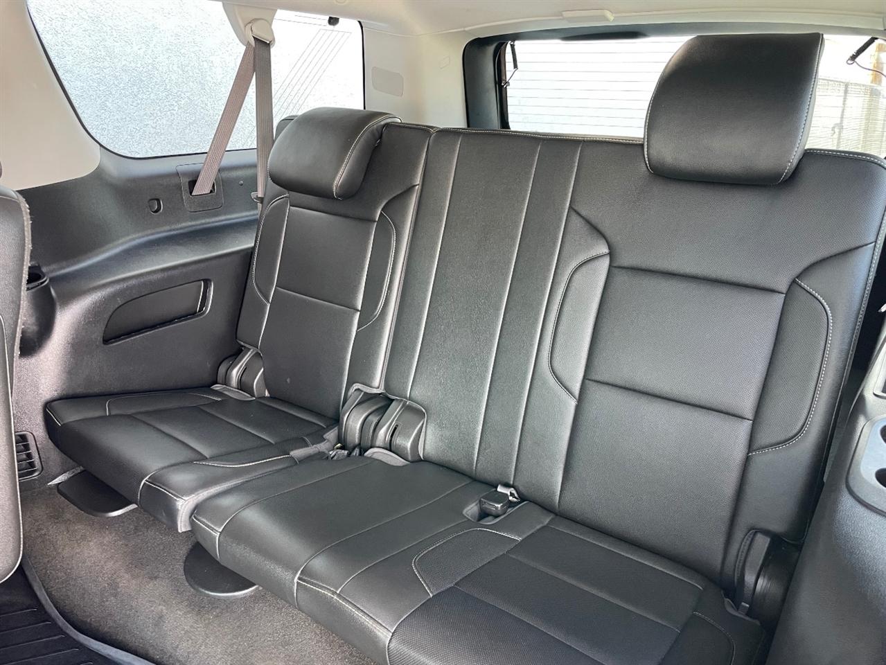 Chevrolet Suburban  2018