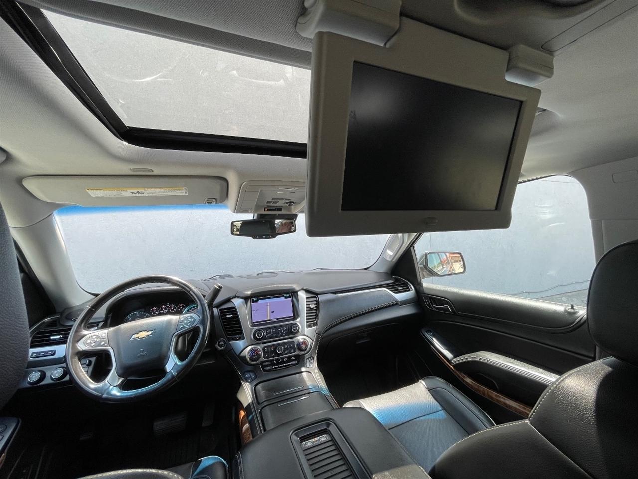Chevrolet Suburban  2018
