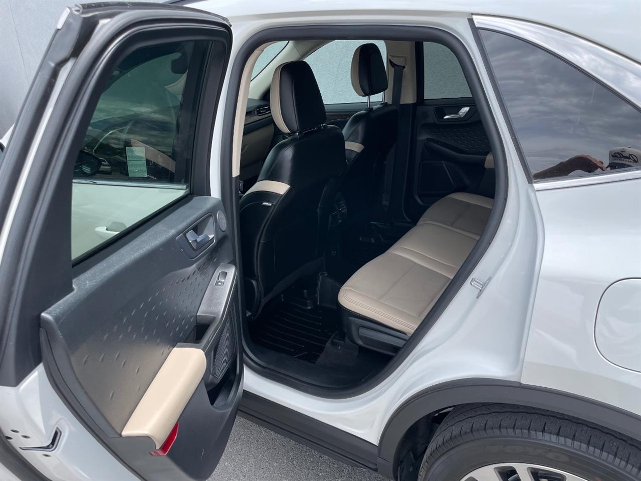 Ford Escape  2020