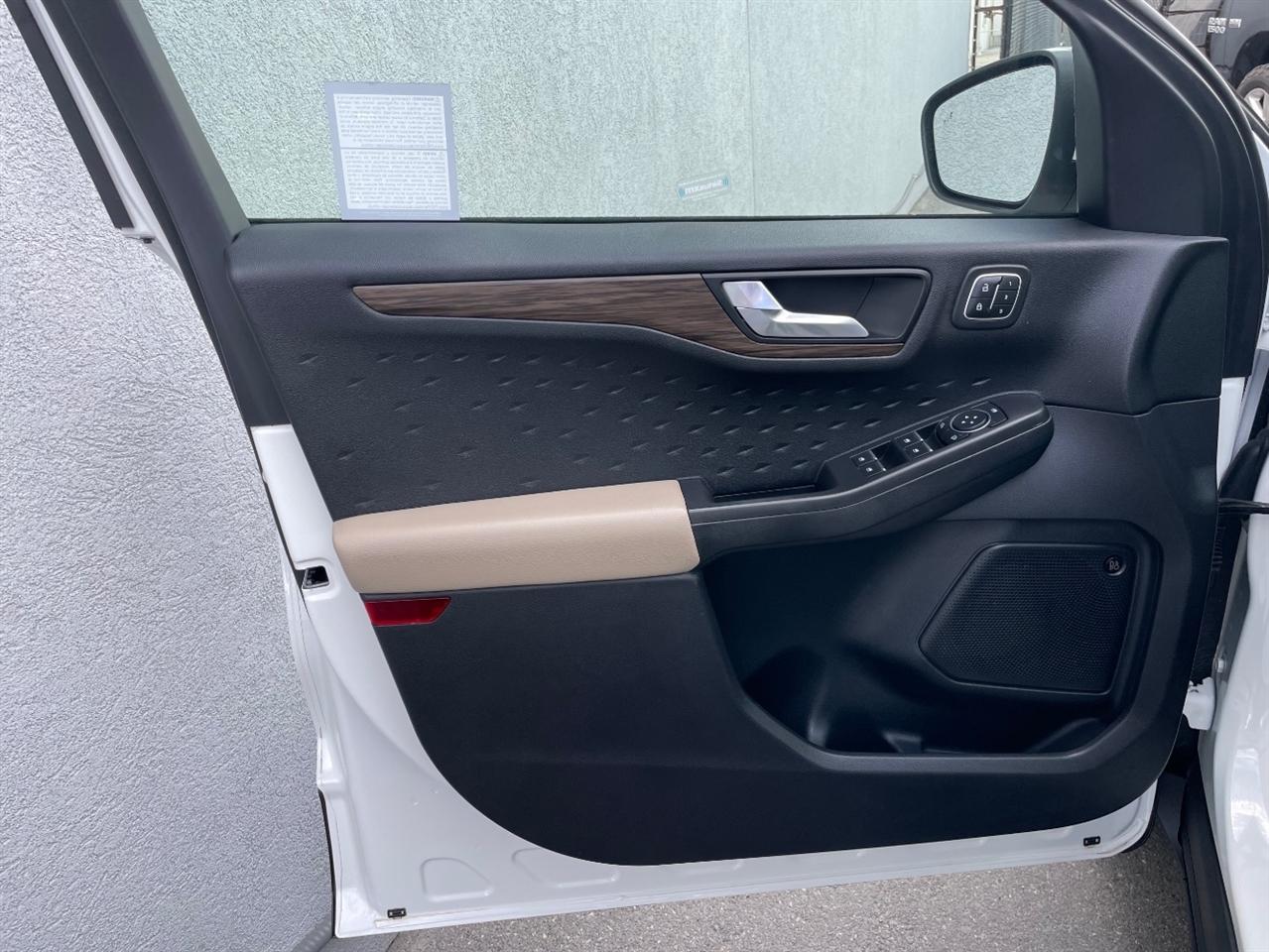 Ford Escape  2020