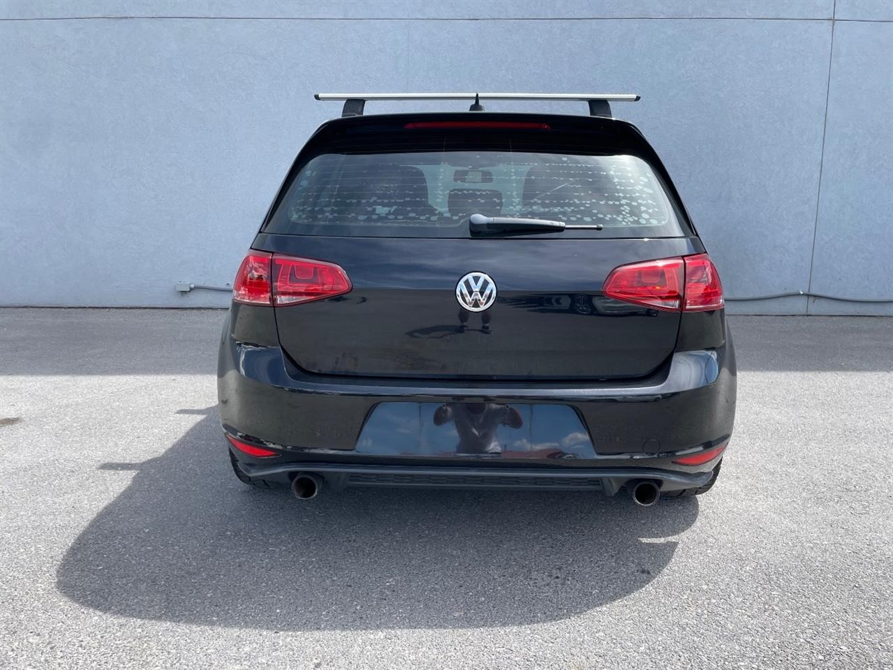 Volkswagen Golf GTI  2016