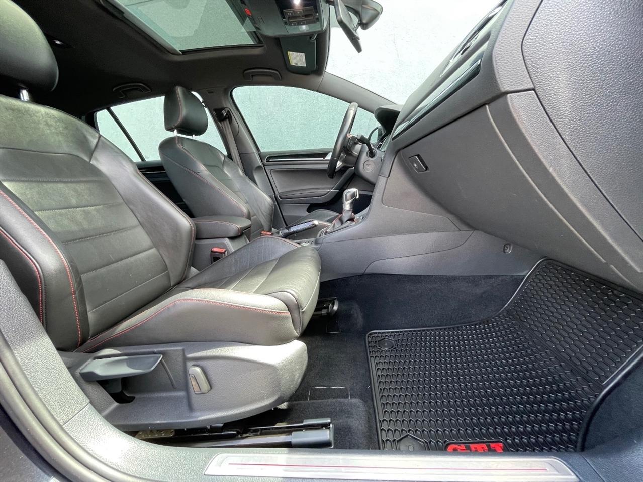 Volkswagen Golf GTI  2016