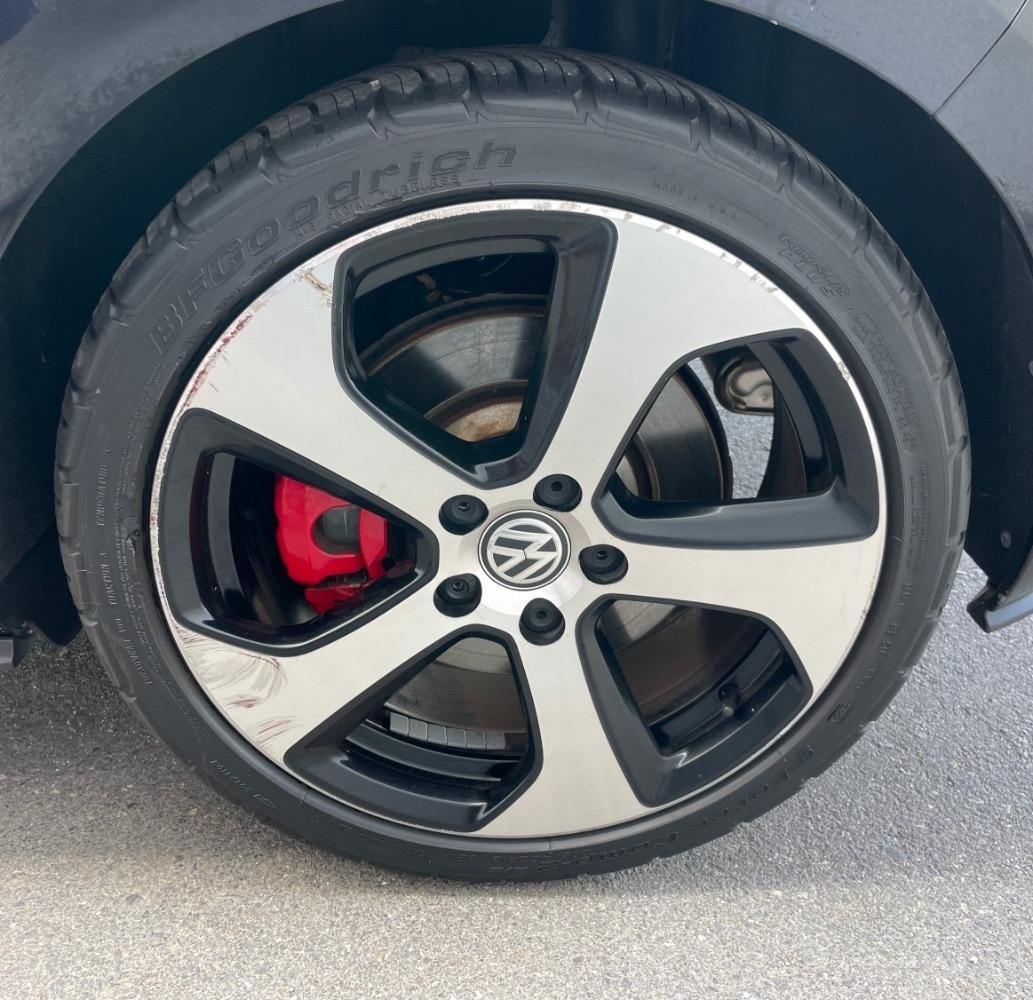 Volkswagen Golf GTI  2016