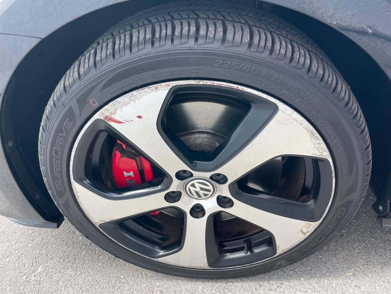 Volkswagen Golf GTI  2016