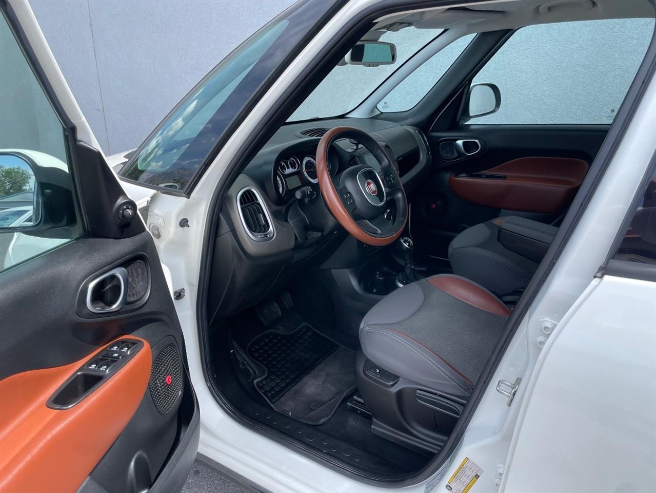 Fiat 500L  2014