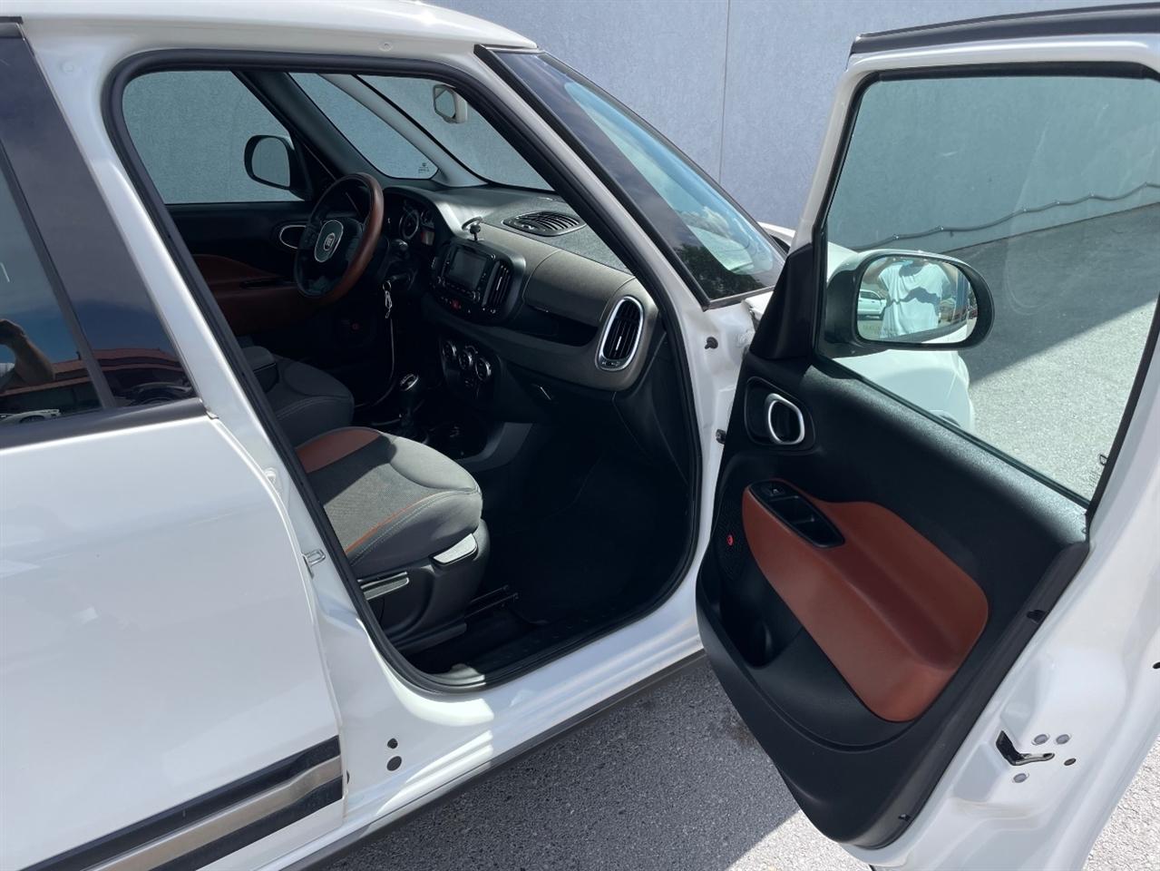 Fiat 500L  2014