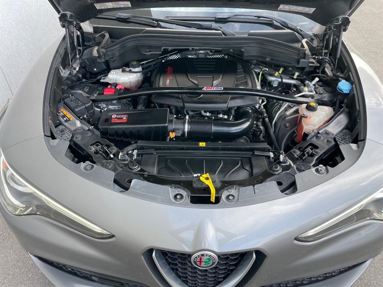 Alfa Romeo Stelvio  2018