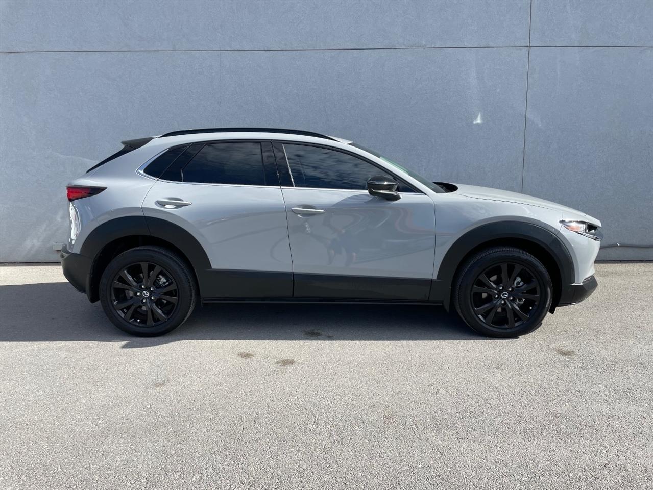 Mazda CX-30  2025