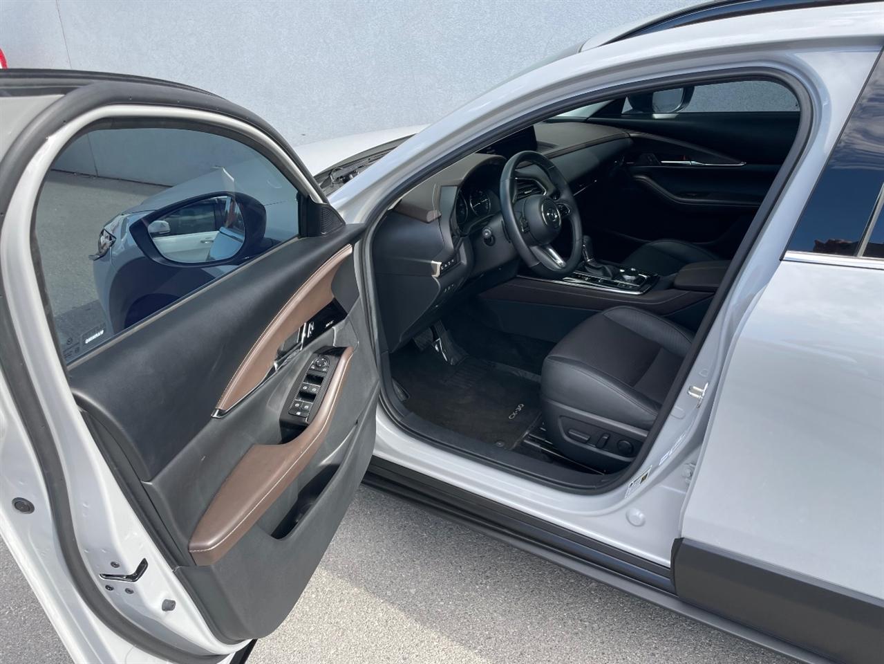 Mazda CX-30  2025