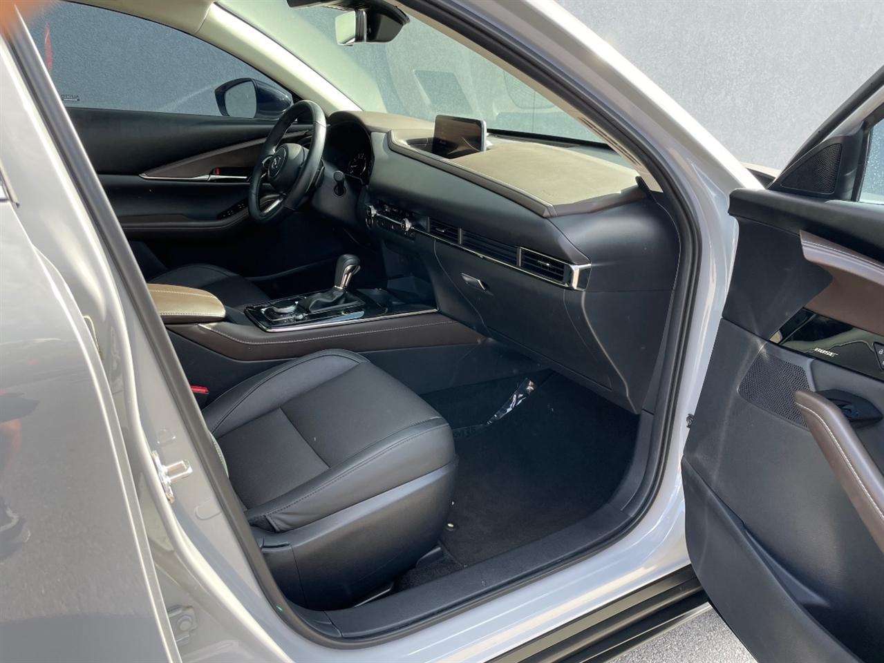 Mazda CX-30  2025