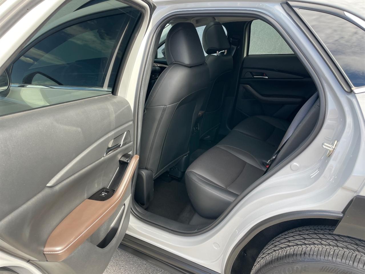 Mazda CX-30  2025
