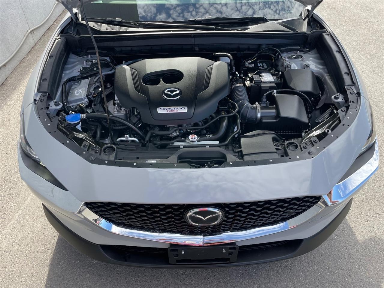 Mazda CX-30  2025