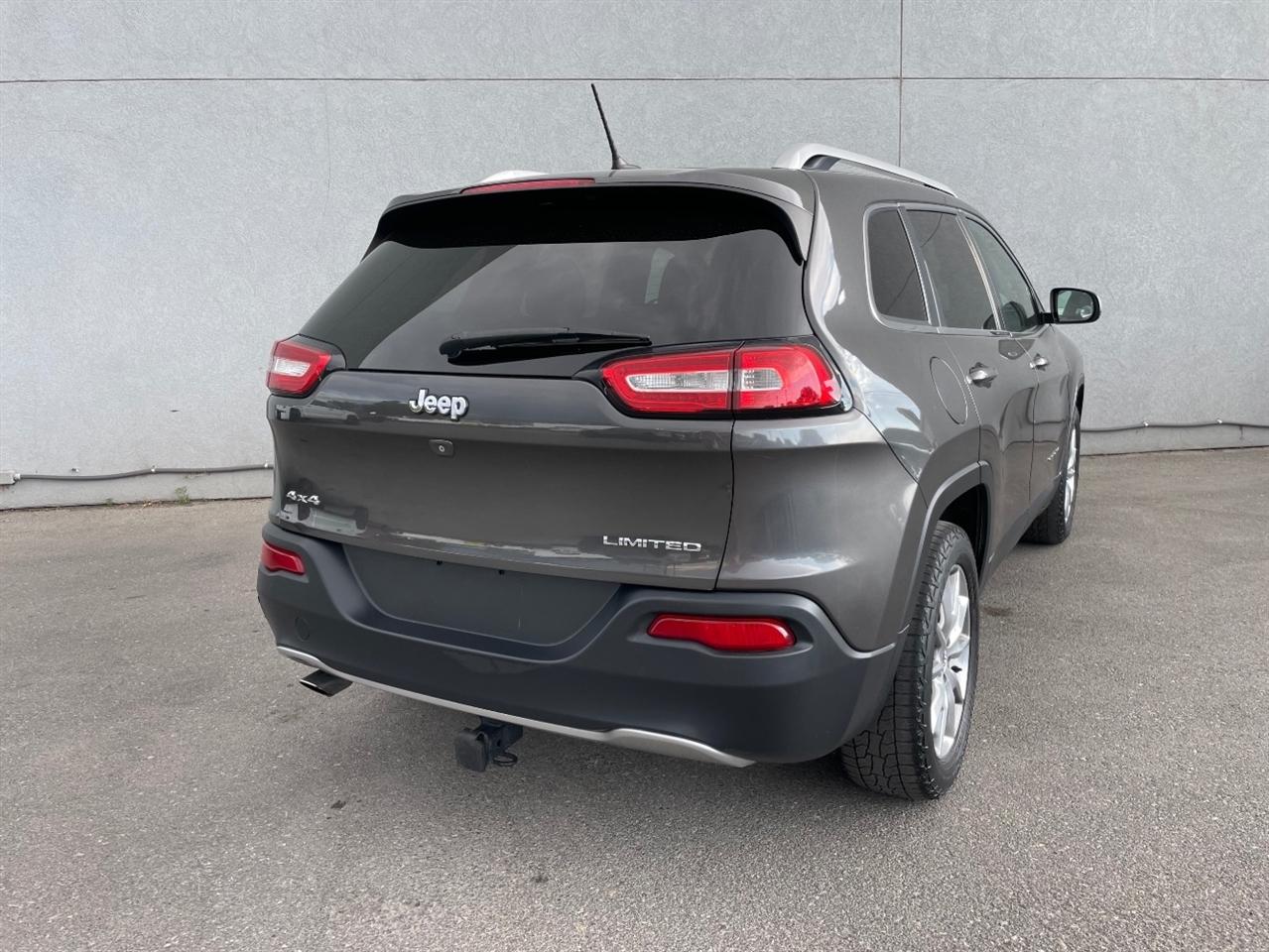 Jeep Cherokee  2014