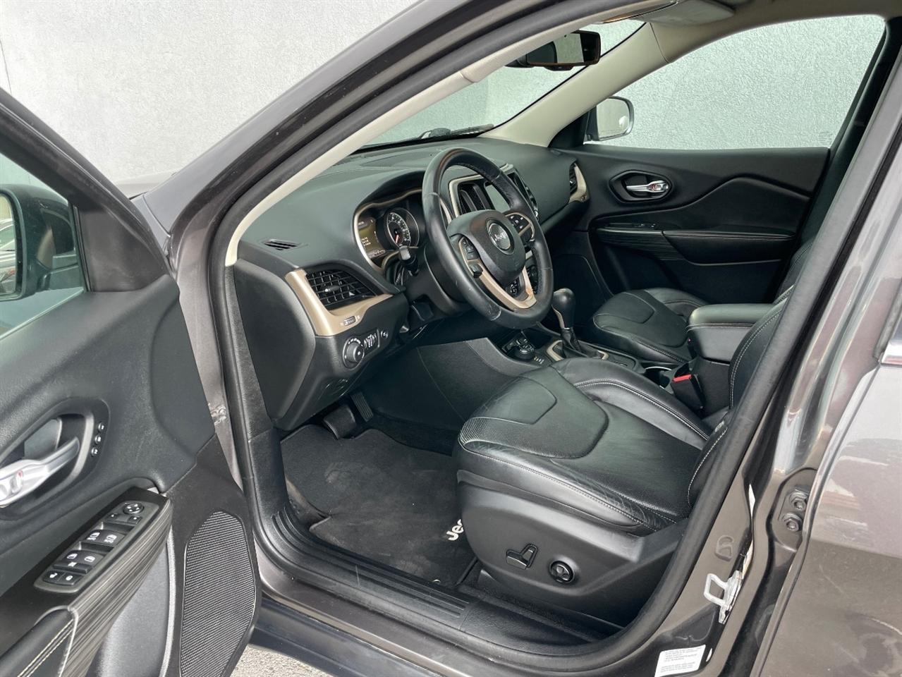 Jeep Cherokee  2014