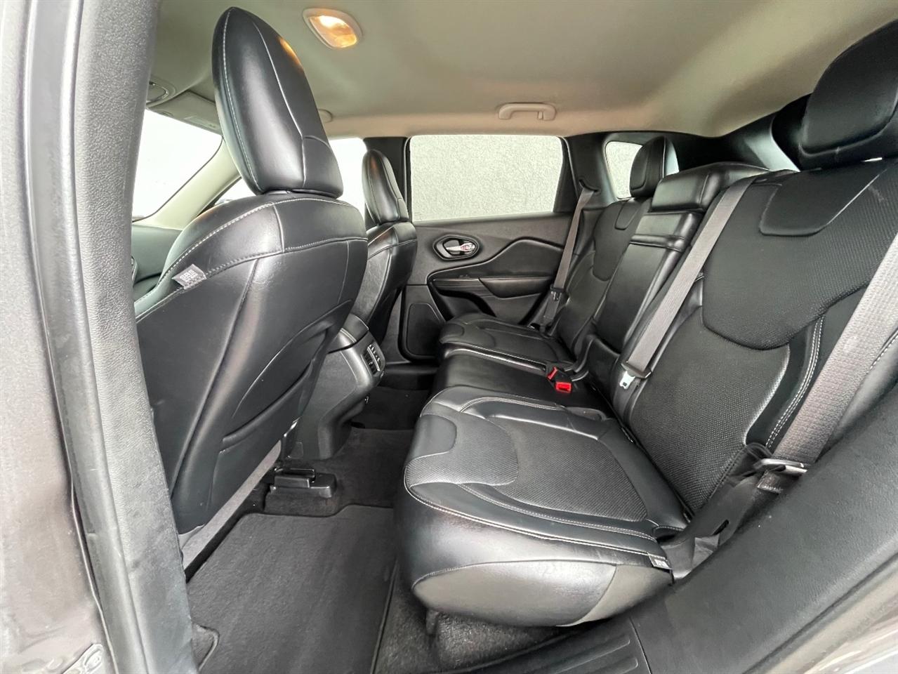 Jeep Cherokee  2014