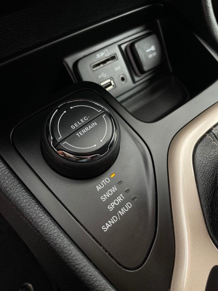 Jeep Cherokee  2014