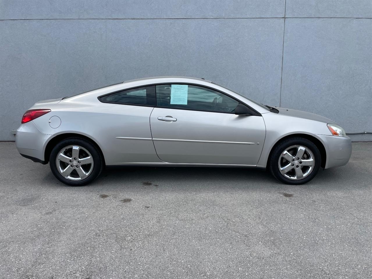 Pontiac G6  2006