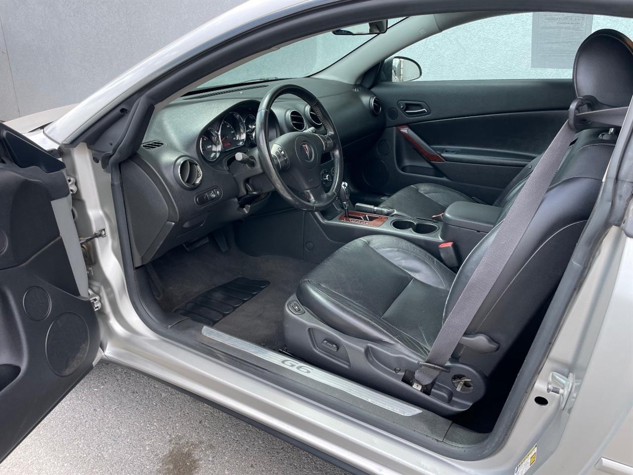 Pontiac G6  2006