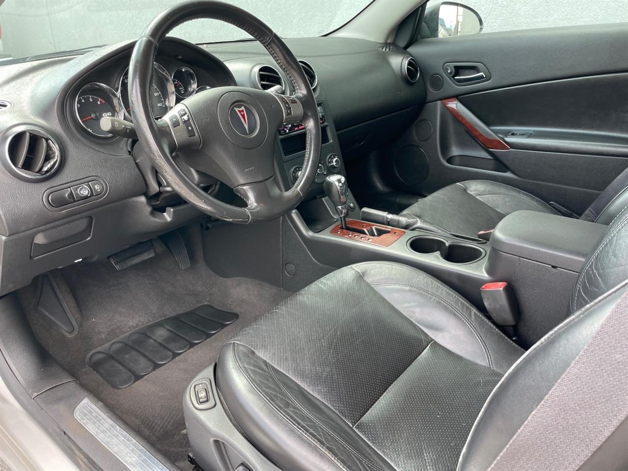 Pontiac G6  2006