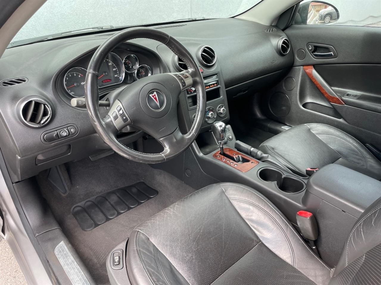 Pontiac G6  2006
