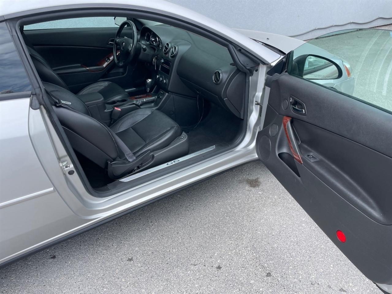 Pontiac G6  2006
