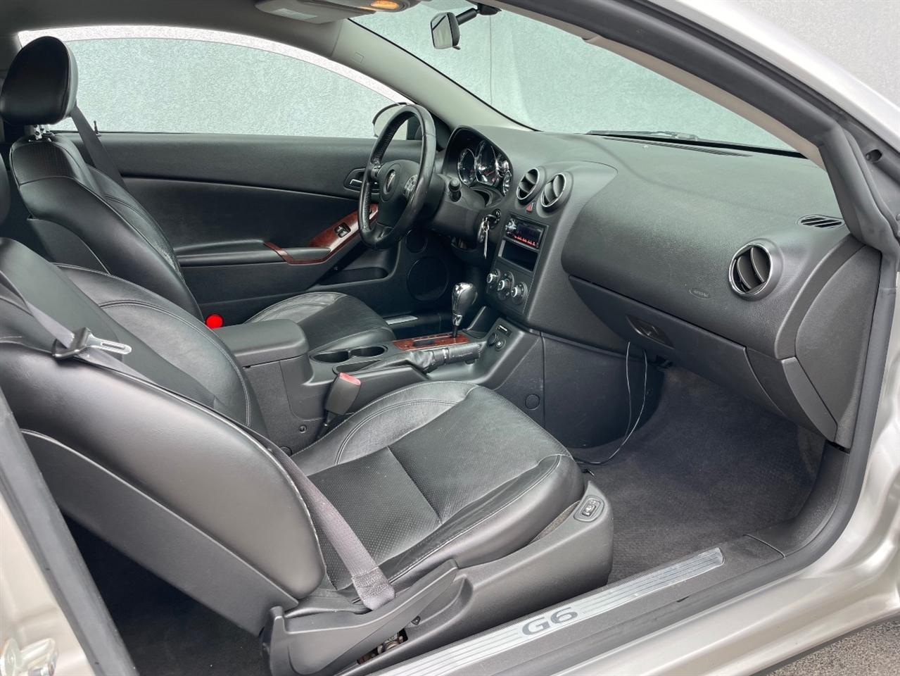 Pontiac G6  2006
