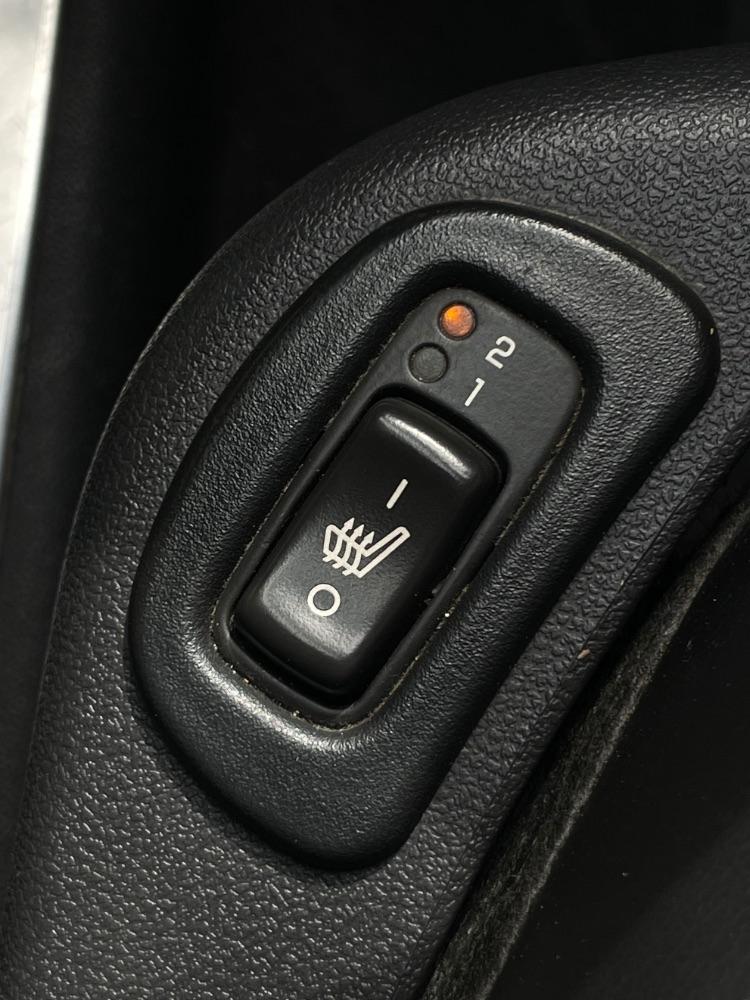 Pontiac G6  2006