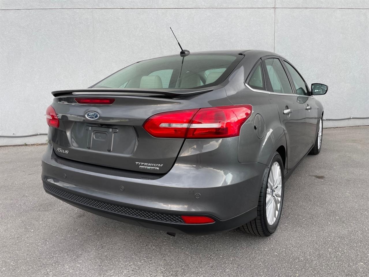 Ford Focus  2015