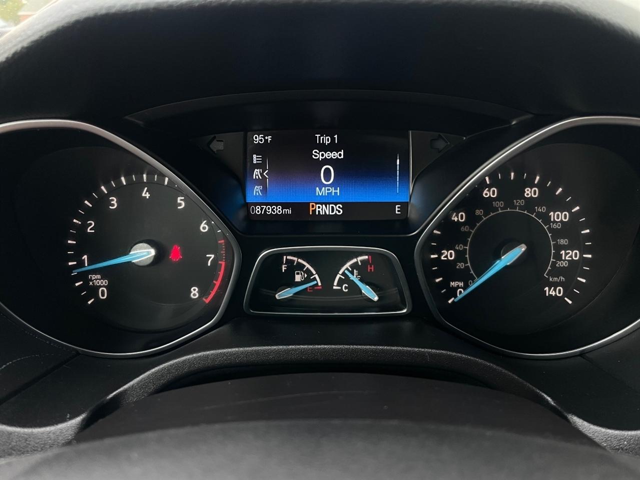 Ford Focus  2015