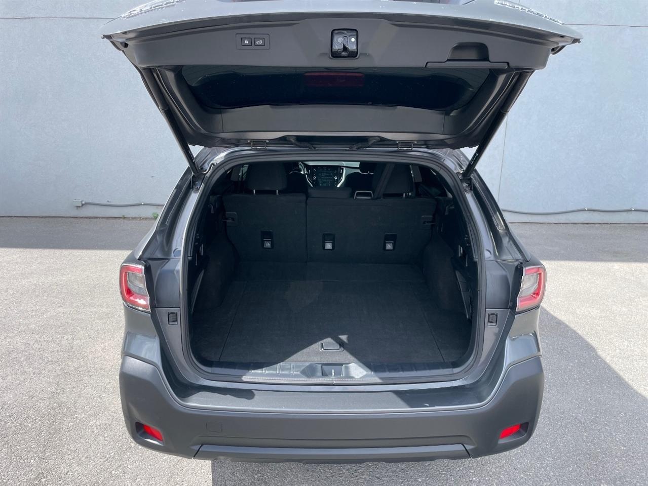 Subaru Outback  2024