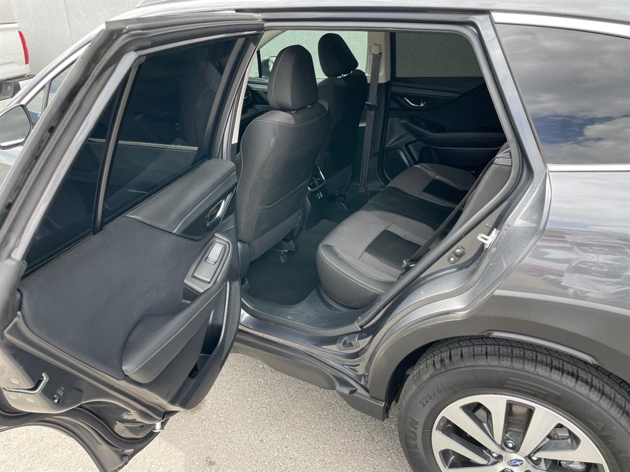 Subaru Outback  2024
