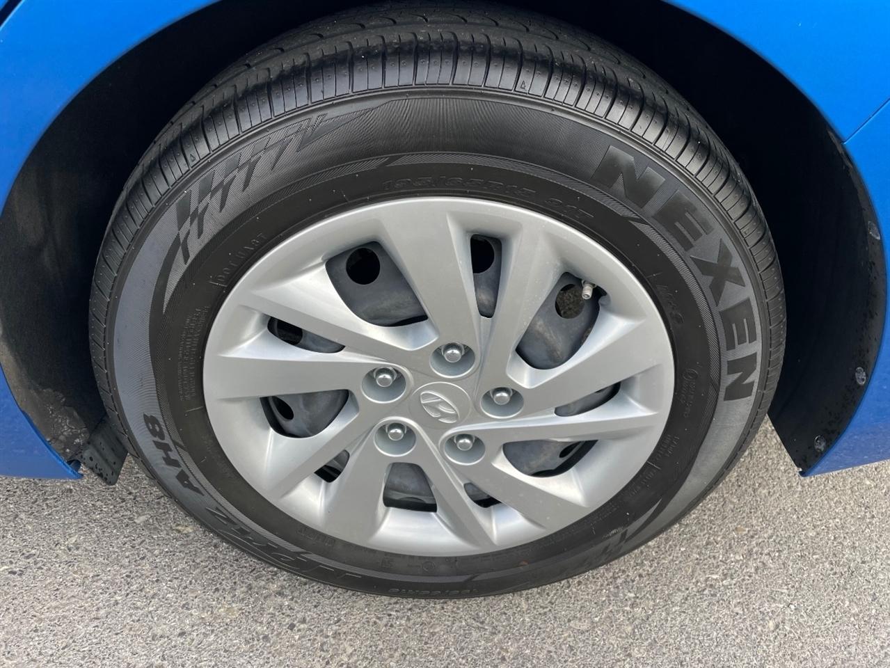 Hyundai Elantra  2017