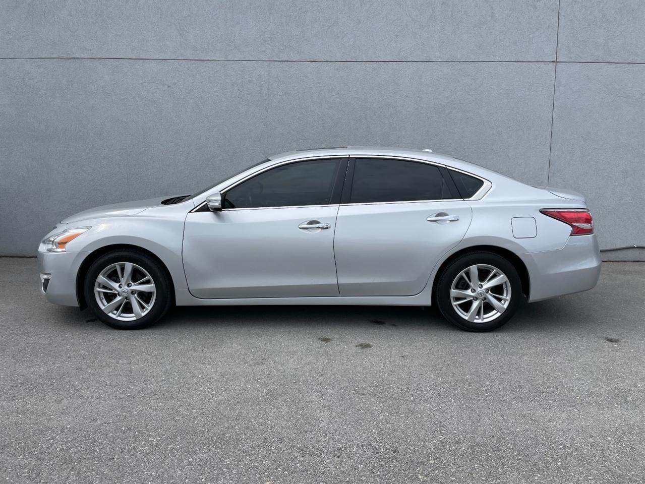 Nissan Altima  2014