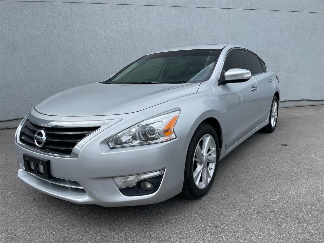 Nissan Altima  2014