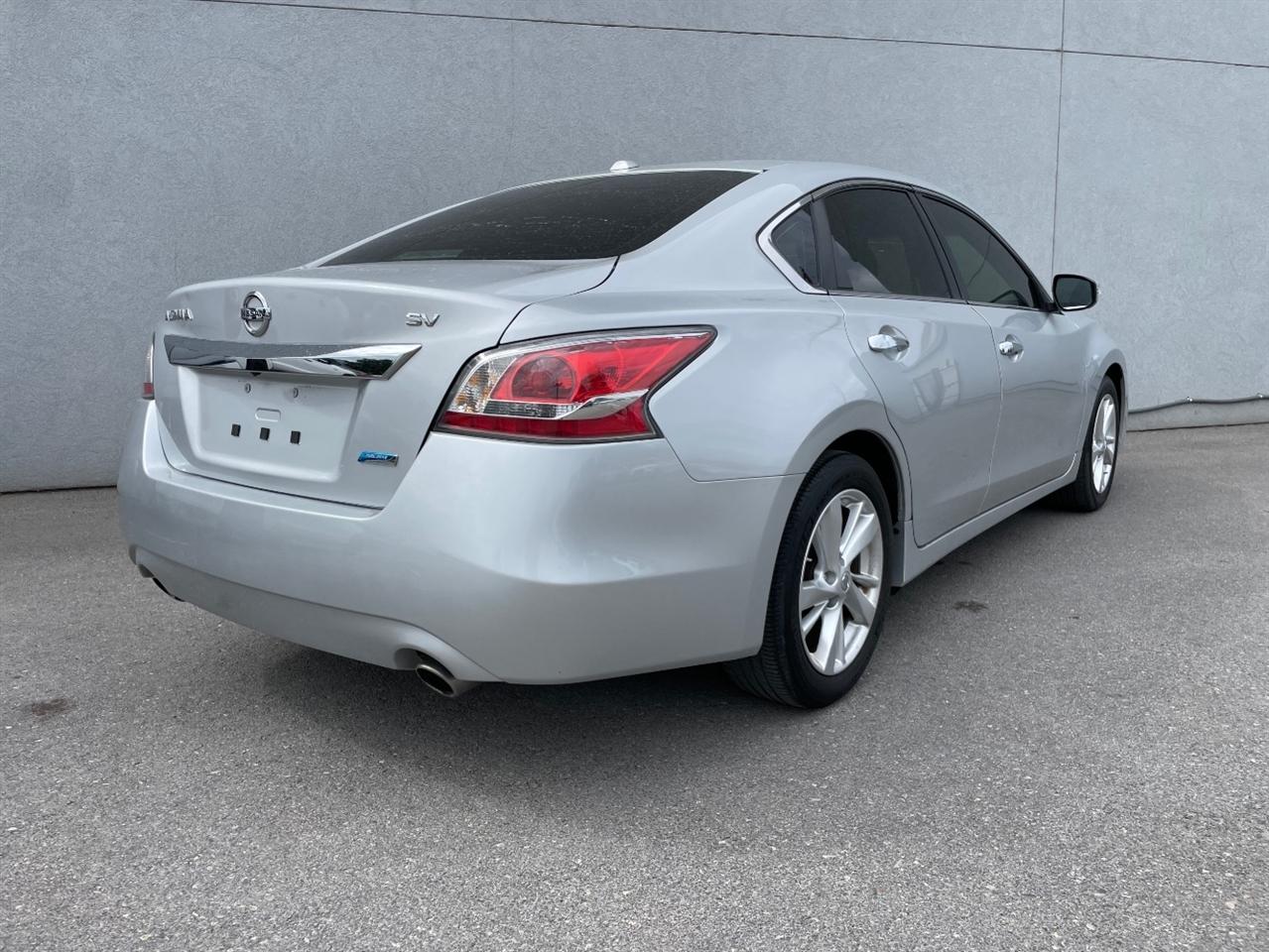 Nissan Altima  2014