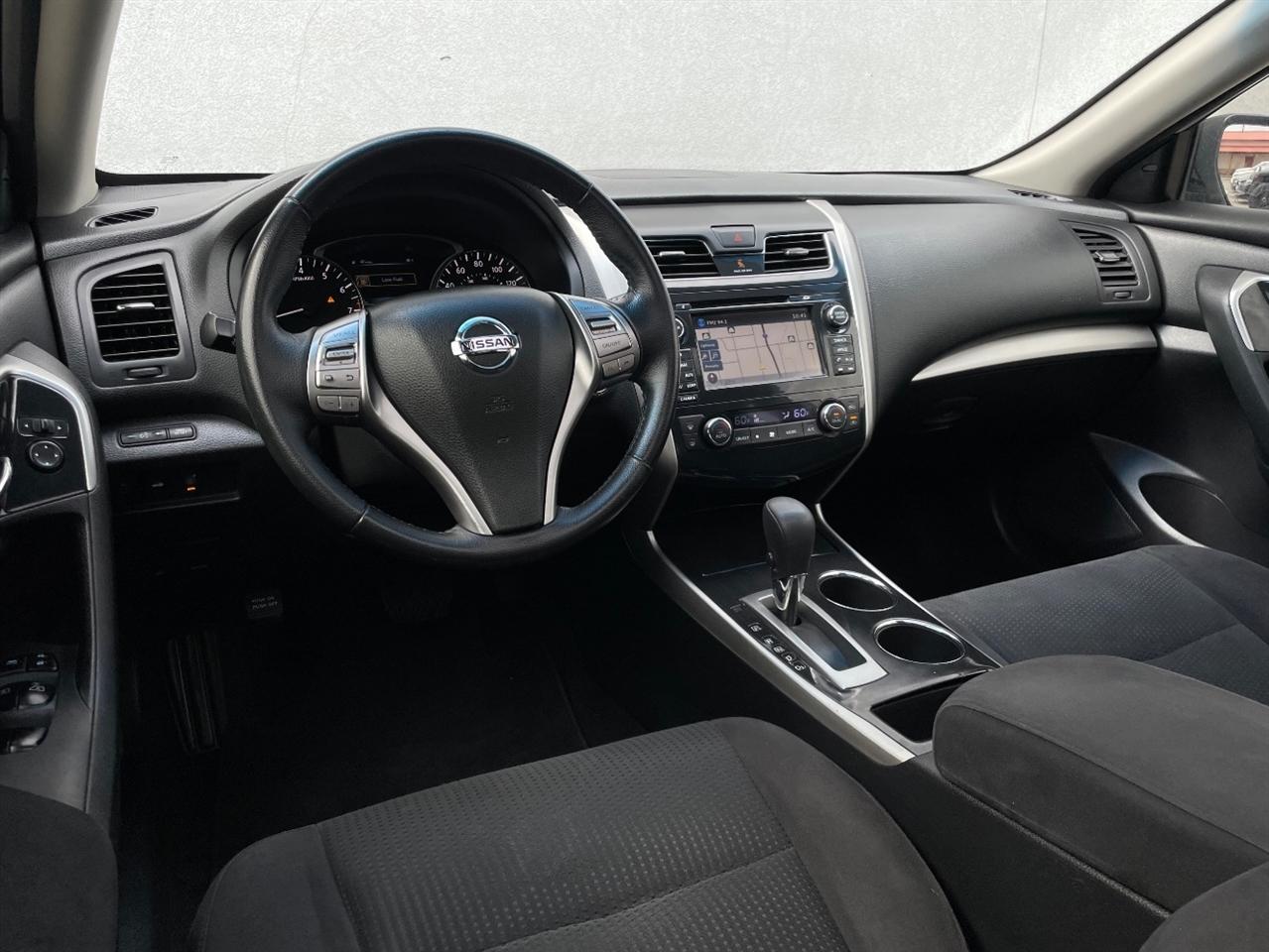 Nissan Altima  2014