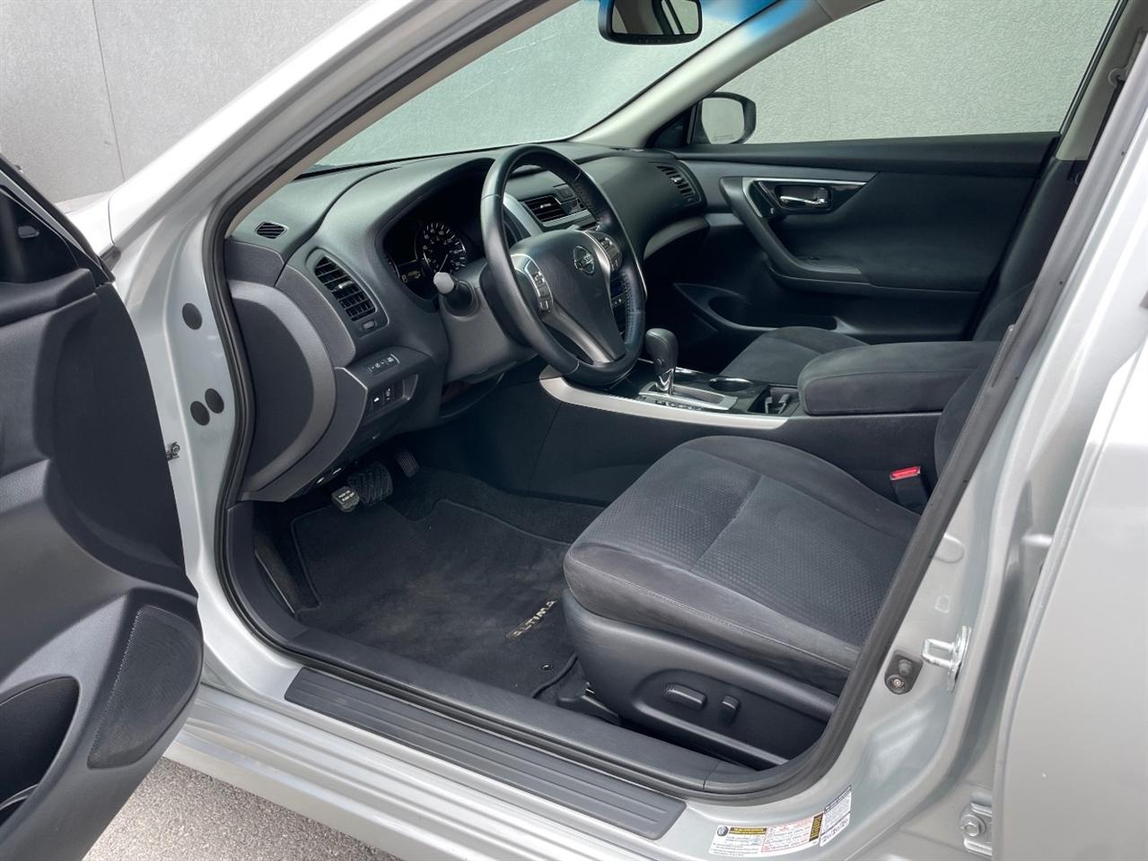 Nissan Altima  2014