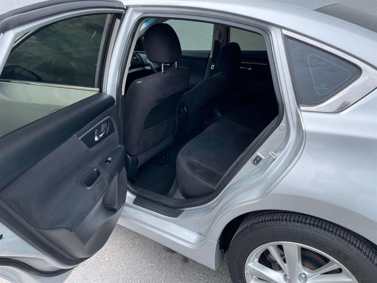 Nissan Altima  2014