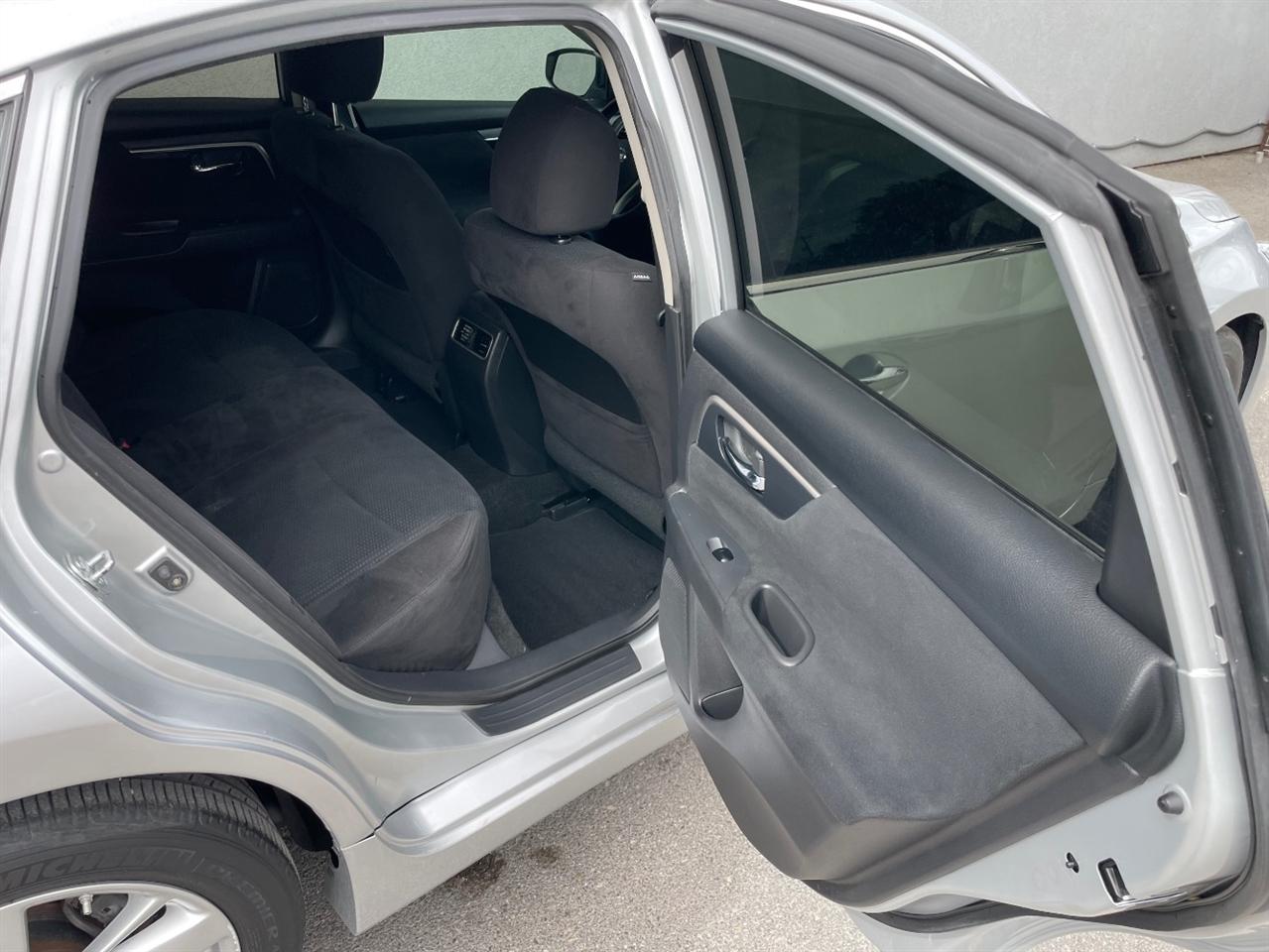 Nissan Altima  2014