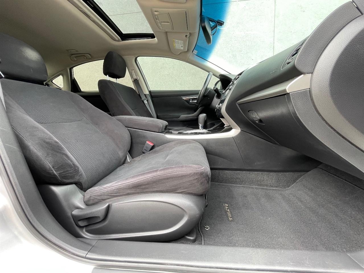 Nissan Altima  2014
