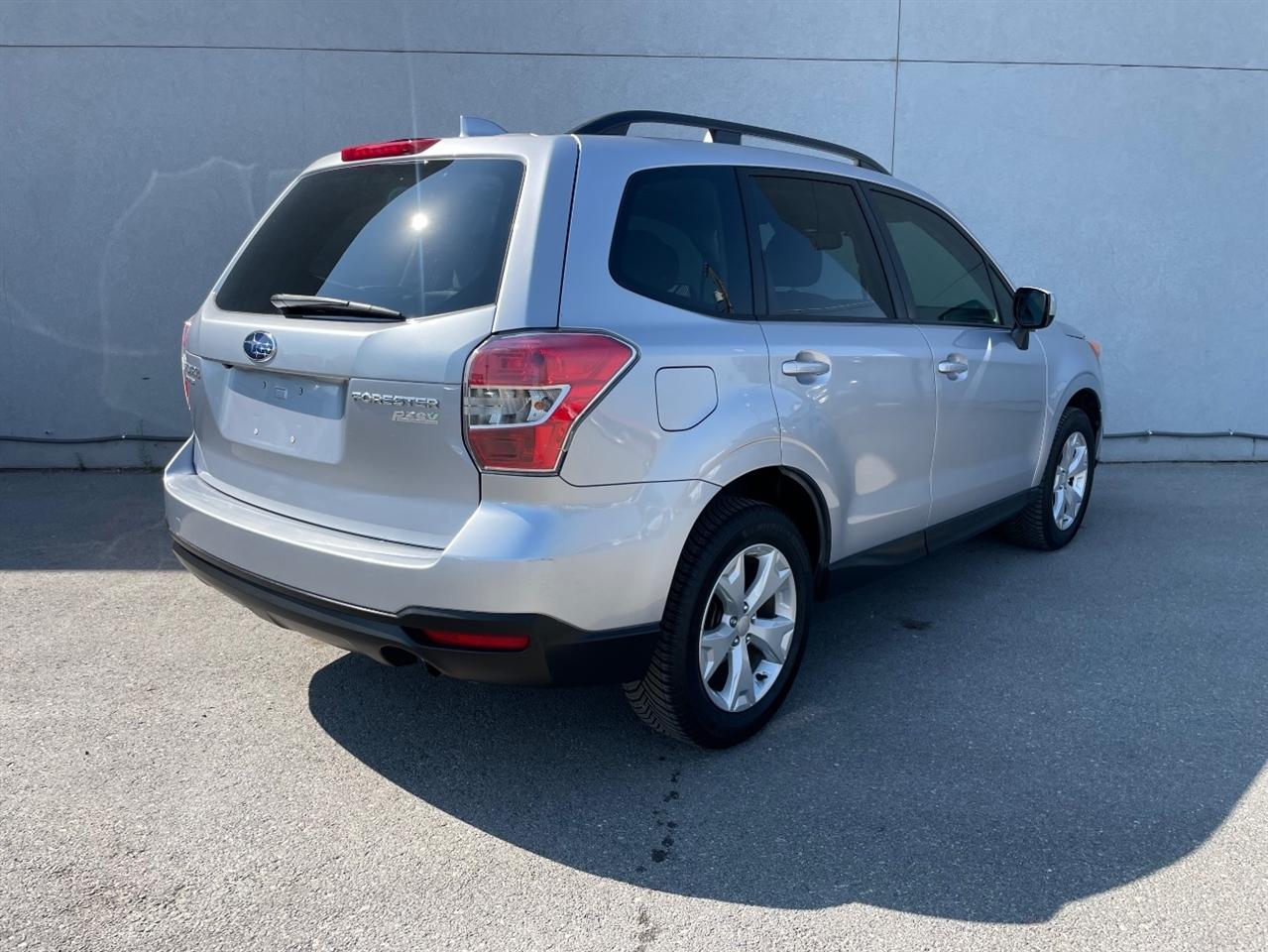 Subaru Forester  2016