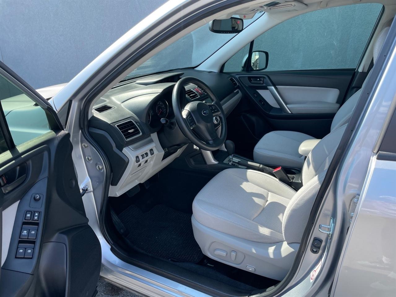 Subaru Forester  2016